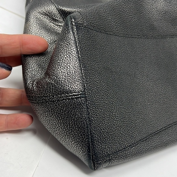 Coach Edie 31 Shoulder Tote Bag Metallic Leather Graphite #33520 - Picture 16 of 16